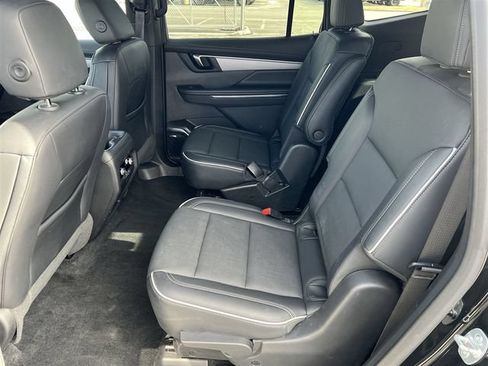 Certified 2025 Buick Enclave Preferred AWD/4WD image 25