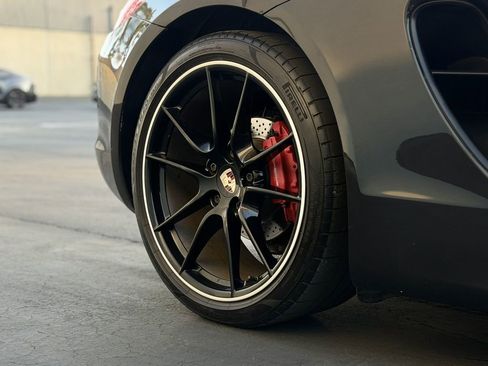 Used 2014 Porsche Boxster S image 12