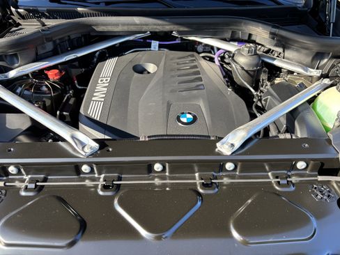 Used 2026 BMW X5 xDrive40i image 36