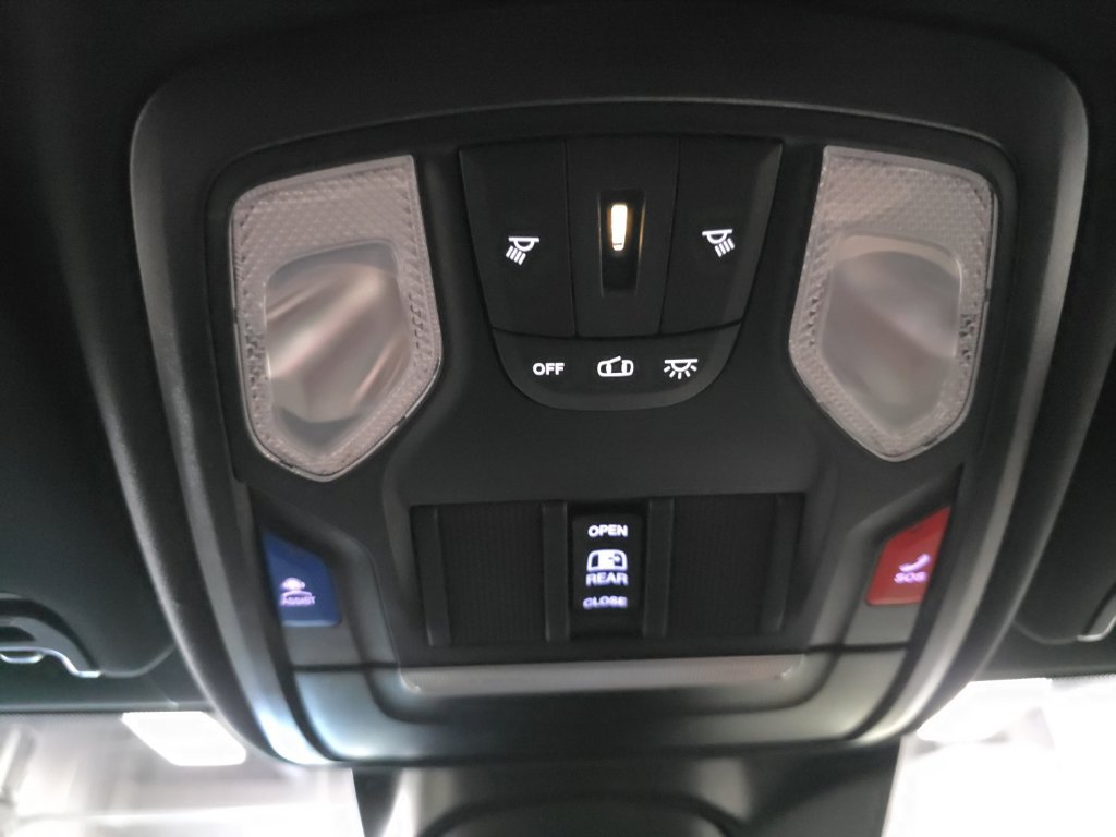 New 2026 RAM 2500 Big Horn AWD/4WD image 22