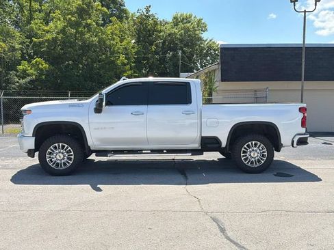 Used 2023 Chevrolet Silverado 2500 High Country w/ LPO, Hitch Package AWD/4WD image 6
