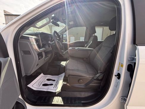 Used 2023 Ford F250 XL w/ XL Off-Road Package AWD/4WD image 19