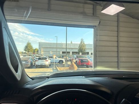 Used 2020 Chevrolet Silverado 1500 LT w/ All-Star Edition RWD image 22