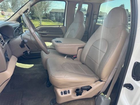 Used 1999 Ford F250 Lariat AWD/4WD image 12