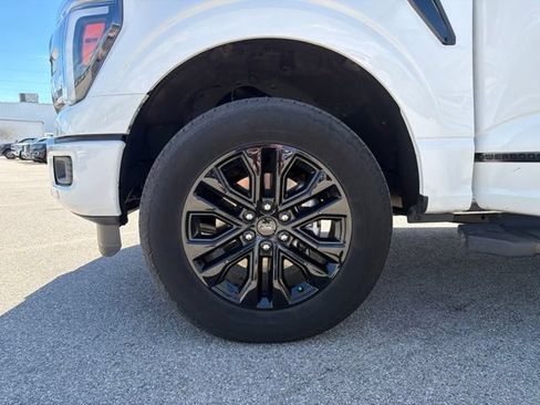 Used 2025 Ford F150 Lariat w/ Equipment Group 502A High AWD/4WD image 40