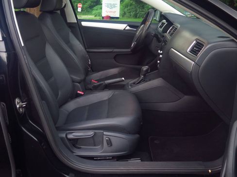 Used 2014 Volkswagen Jetta SE FWD image 15