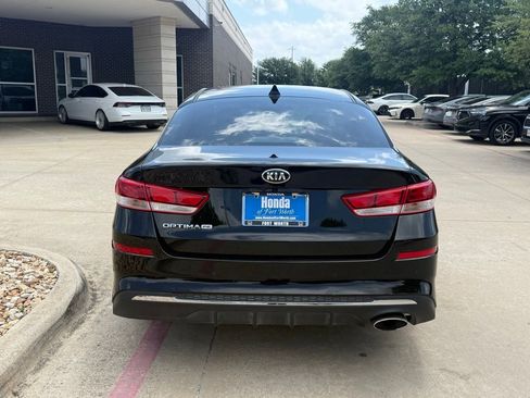 Used 2020 Kia Optima LX FWD image 4