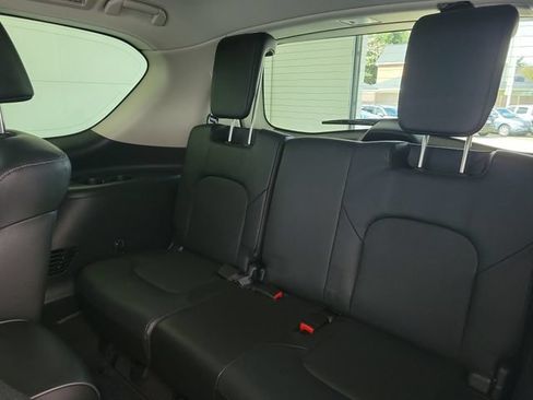 Used 2019 INFINITI QX80 Luxe w/ 22" Wheel Package RWD image 13