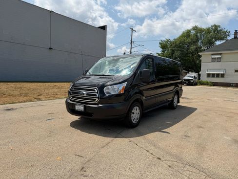 Used 2018 Ford Transit 150 130 Low Roof w/ Exterior Upgrade Package RWD image 3