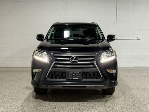 Used 2019 Lexus GX 460 Premium AWD/4WD image 3