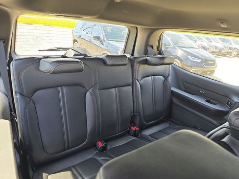 Used 2022 Jeep Wagoneer Series II RWD image 20