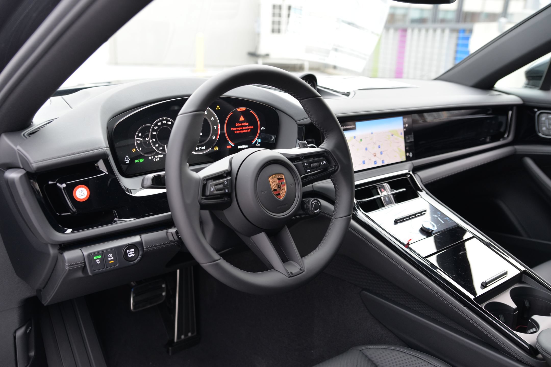 Certified 2026 Porsche Panamera 4 AWD/4WD image 4