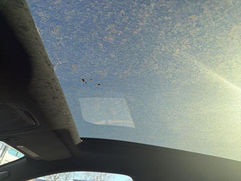 Used 2024 Cadillac Lyriq Luxury image 11