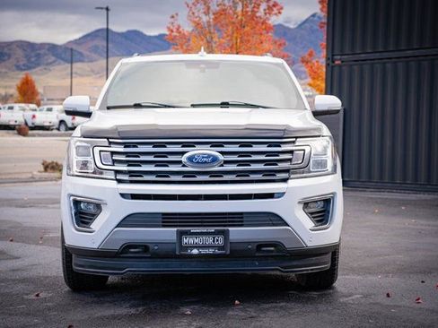 Used 2020 Ford Expedition Limited image 3