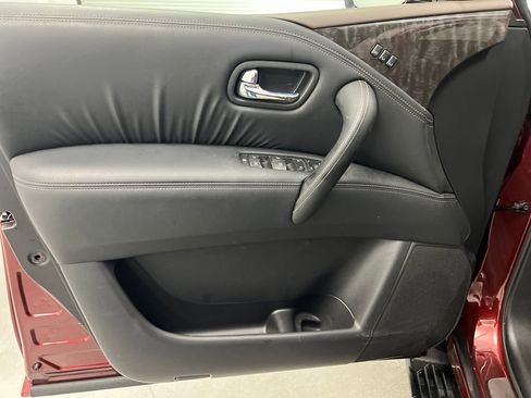 Used 2024 Nissan Armada Platinum w/ Captain's Chairs Package image 11