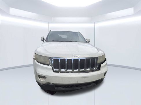 Used 2012 Jeep Grand Cherokee Laredo RWD image 2