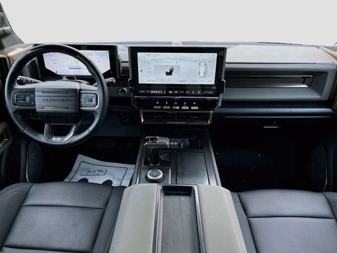 Used 2025 GMC Hummer EV 2X AWD/4WD image 28