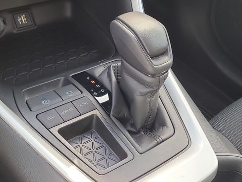 Certified 2024 Toyota RAV4 LE FWD image 25