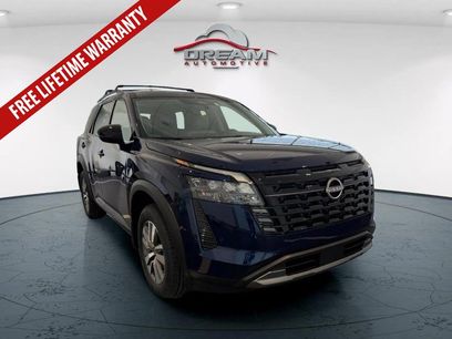 New 2026 Nissan Pathfinder SL