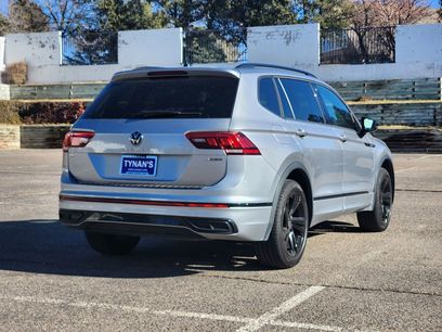 Certified 2024 Volkswagen Tiguan SE R-Line