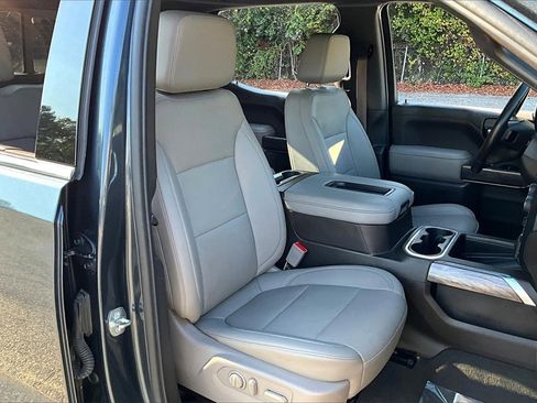 Certified 2021 Chevrolet Silverado 1500 LTZ w/ Technology Package image 26