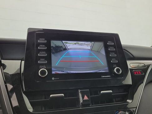 Used 2023 Toyota Camry SE FWD image 27
