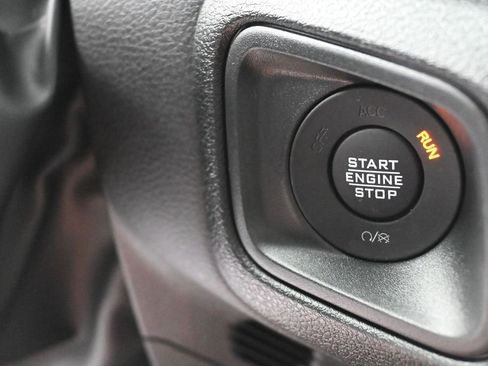 New 2026 Jeep Gladiator Sport AWD/4WD image 18