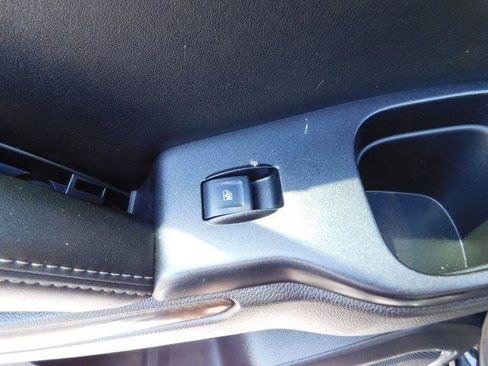 Used 2015 Chevrolet Tahoe 2WD image 14