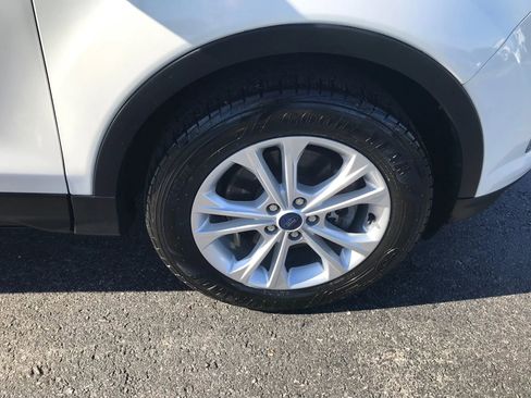 Used 2018 Ford Escape SEL w/ Ford Safe & Smart Package image 45