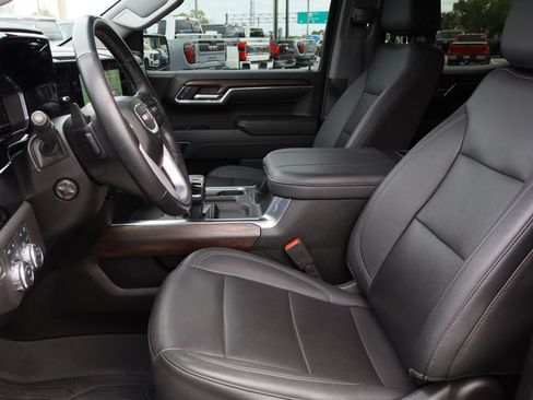 Used 2024 GMC Sierra 1500 SLT w/ SLT Premium Plus Package image 21