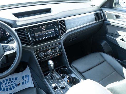 Used 2023 Volkswagen Atlas SEL image 19