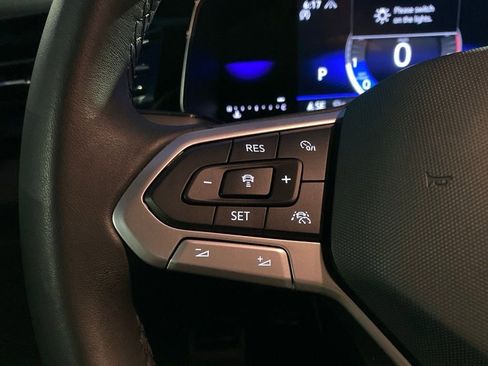 Used 2025 Volkswagen Jetta Sport image 12