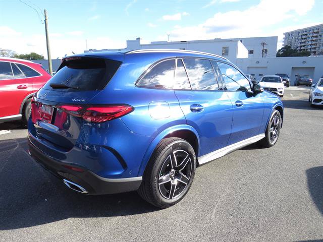 Used 2026 Mercedes-Benz GLC 300 4MATIC image 4