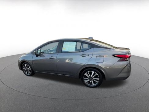 Used 2025 Nissan Versa SV FWD image 10