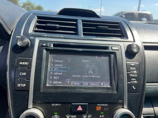 Used 2014 Toyota Camry SE w/ Fleet Convenience Package FWD image 18