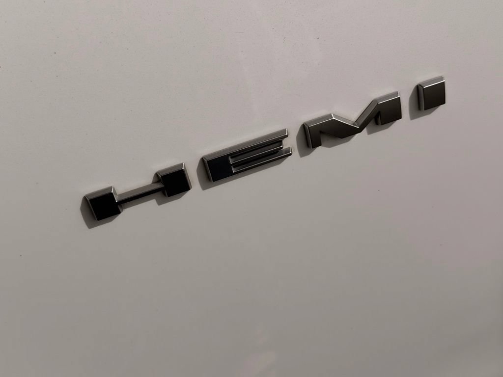 Used 2023 Dodge Durango R/T AWD/4WD image 30