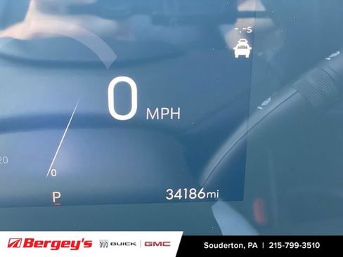 Used 2024 Buick Encore GX Preferred AWD/4WD image 15