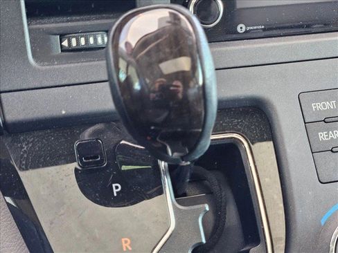 Used 2020 Toyota Sienna XLE FWD image 22