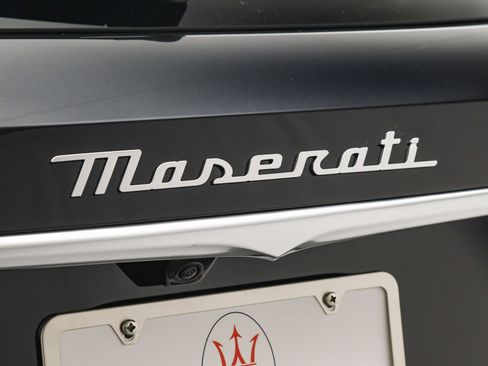 New 2025 Maserati Grecale GT image 23