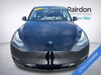 Used 2020 Tesla Model Y Long Range video 2