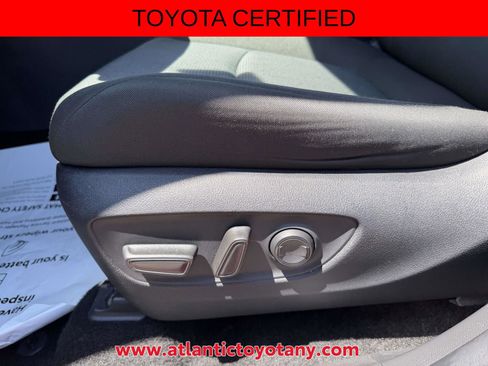 Certified 2025 Toyota RAV4 XLE AWD/4WD image 20
