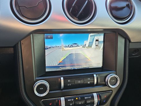 Used 2023 Ford Mustang Premium image 13