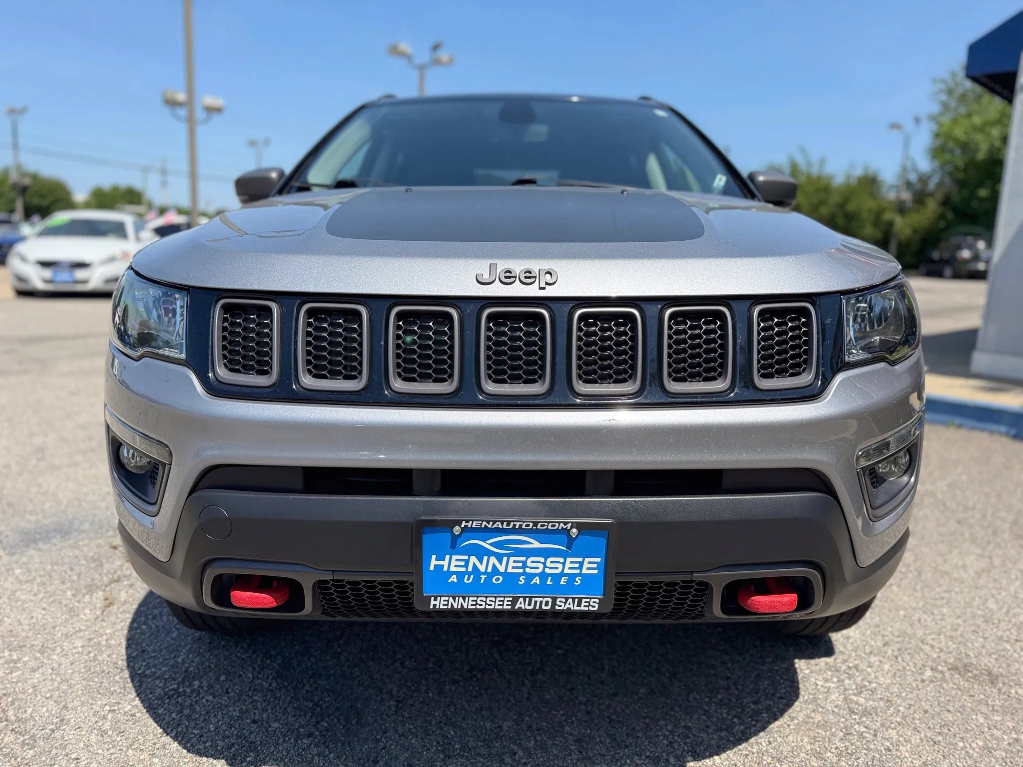 Used 2019 Jeep Compass Trailhawk w/ Cold Weather Group AWD/4WD image 26