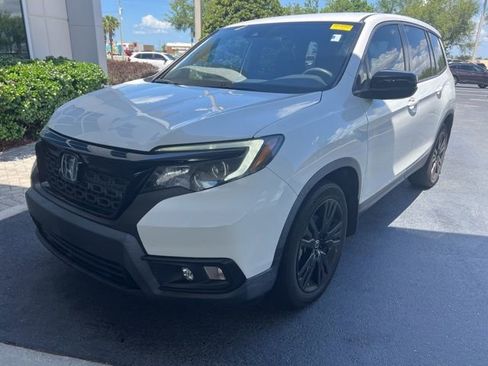 Used 2021 Honda Passport Sport image 3