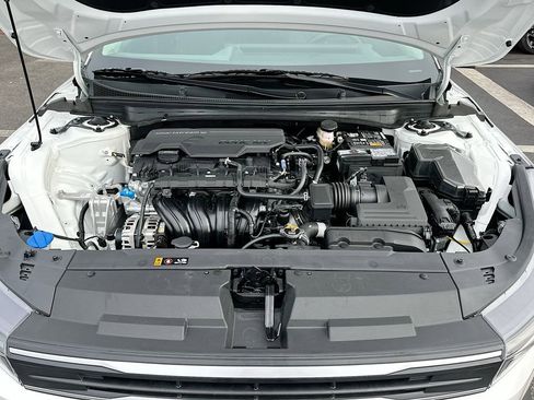 New 2025 Kia K4 LXS image 27