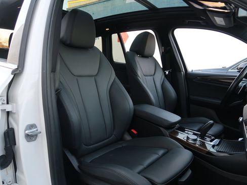 Used 2018 BMW X3 xDrive30i image 13