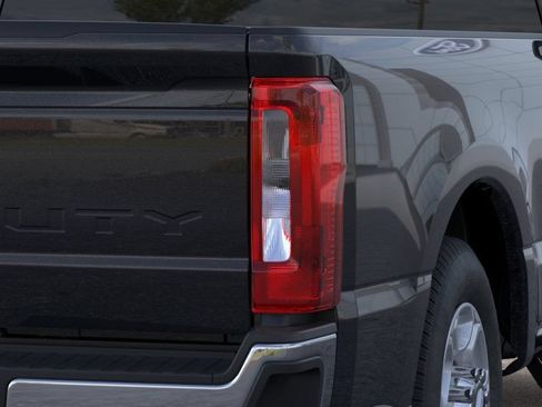 New 2026 Ford F250 XLT RWD image 21
