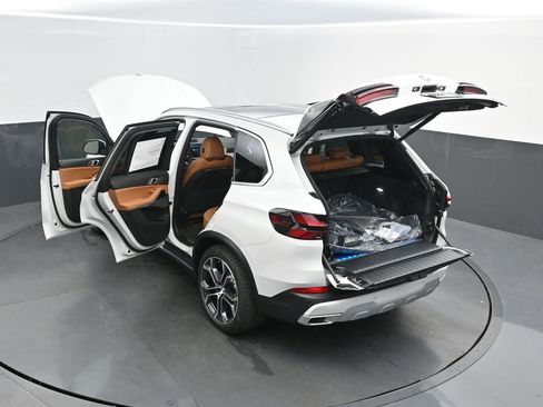 New 2026 BMW X5 xDrive50e AWD/4WD image 54