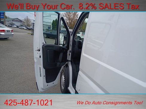 Used 2025 RAM ProMaster 2500 w/ Convenience Group image 12
