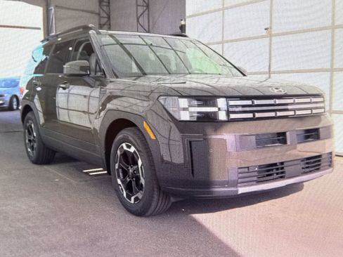 Used 2026 Hyundai Santa Fe SEL image 4